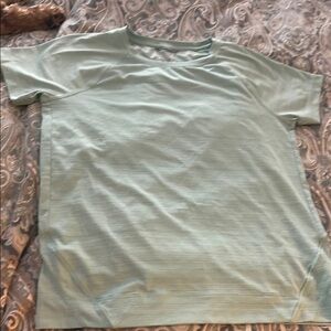 Light Green T-Shirt Athleta Girl